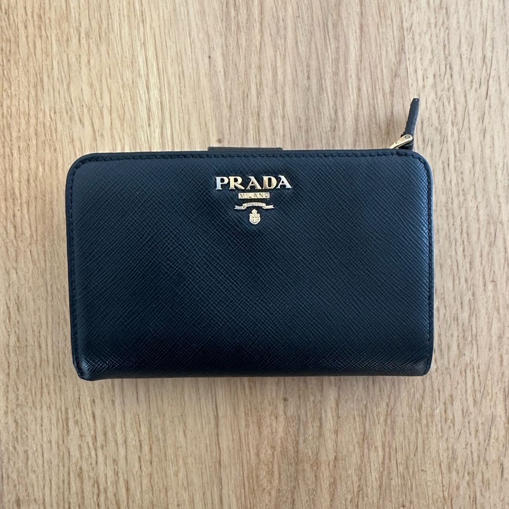 PRADA Saffiano Compact Wallet - Picture 2 of 14